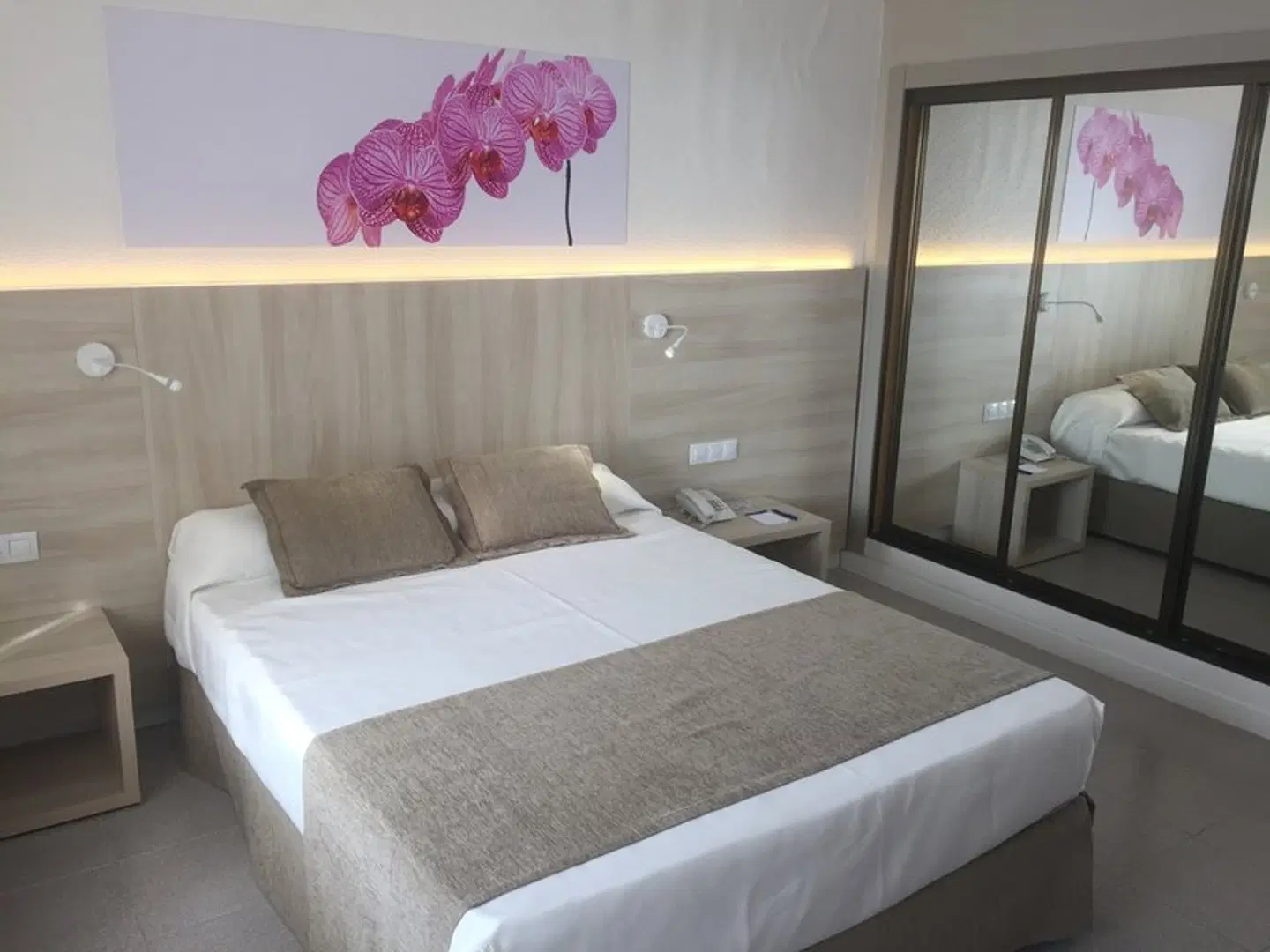 Bahia Principe Sunlight Coral Playa ROOM_EXAMPLE