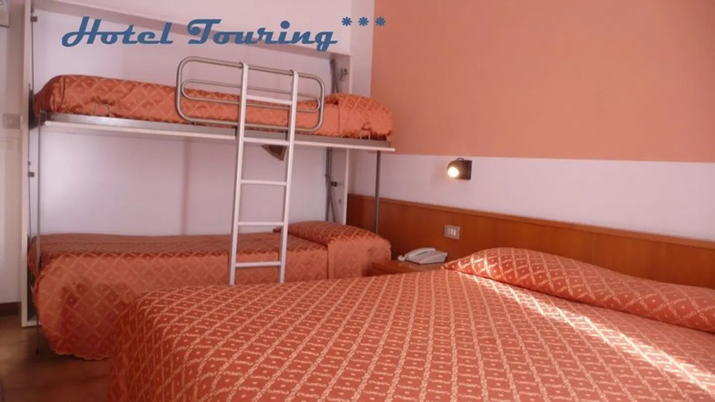 Touring ROOM_EXAMPLE