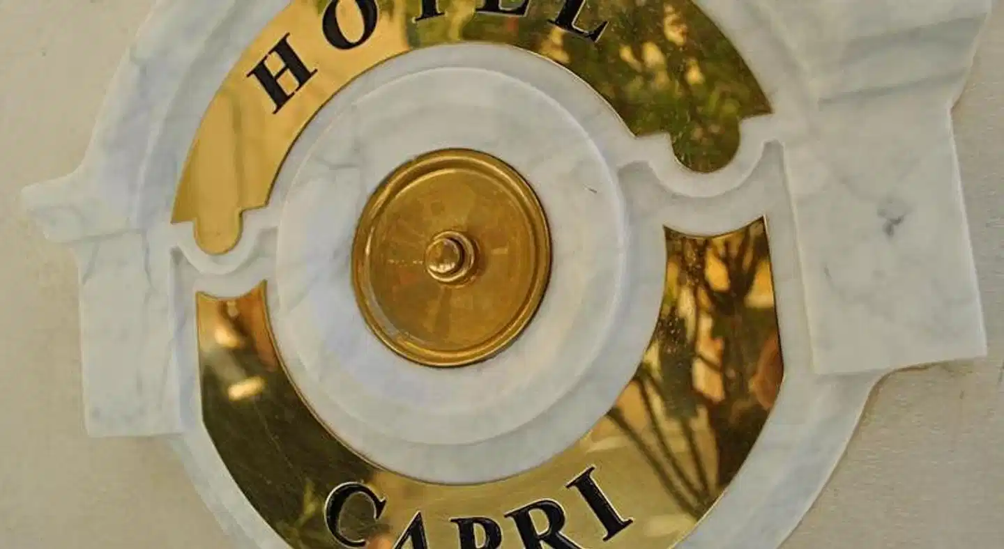 Carlton Capri Aussenansicht
