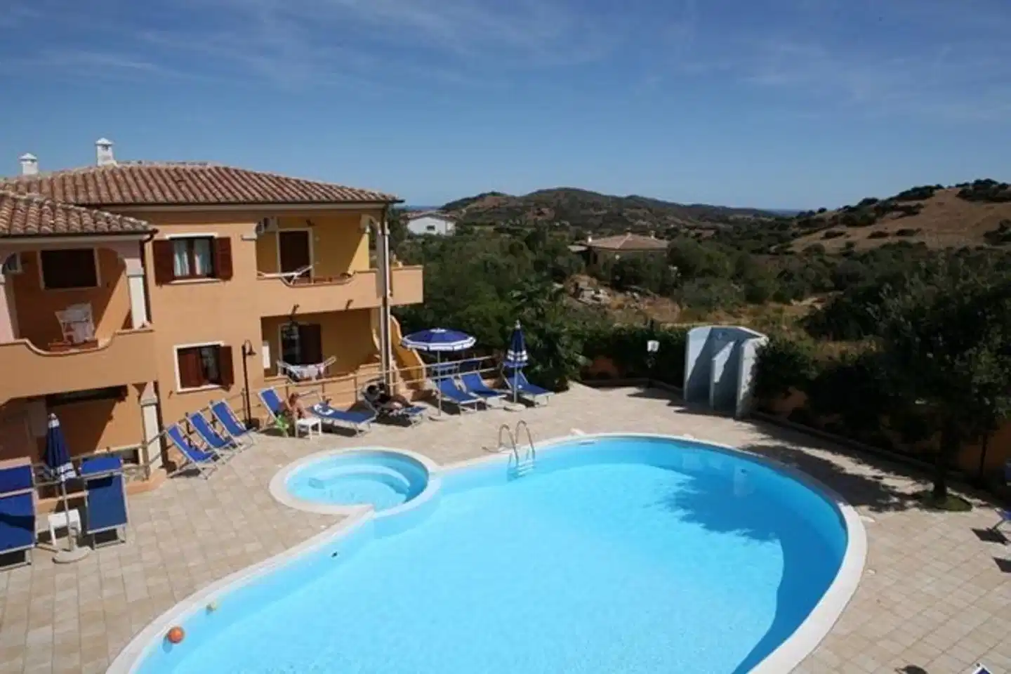 Residence Corte Dei Venti Pool