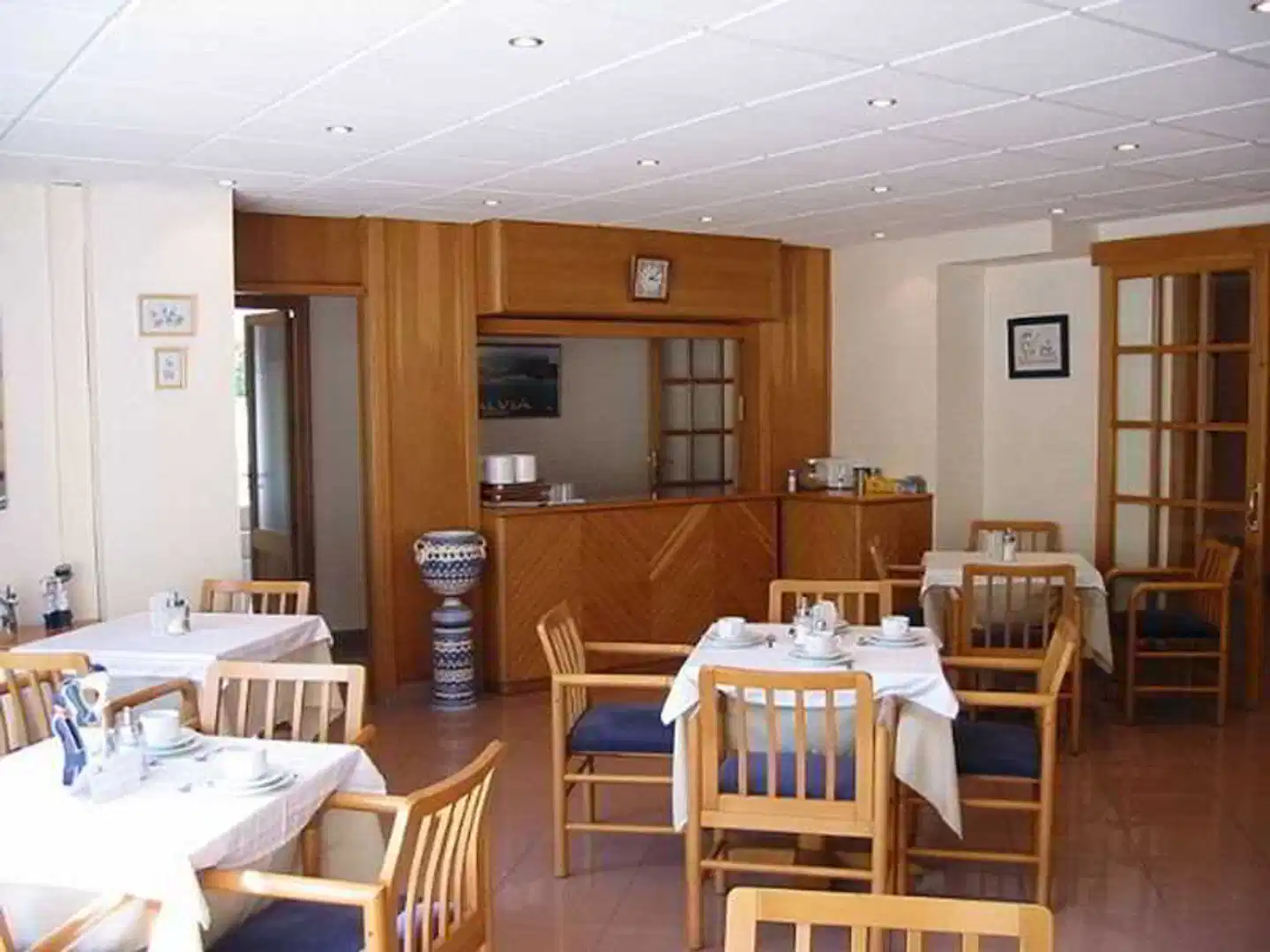 Residencia Sutimar Restaurant