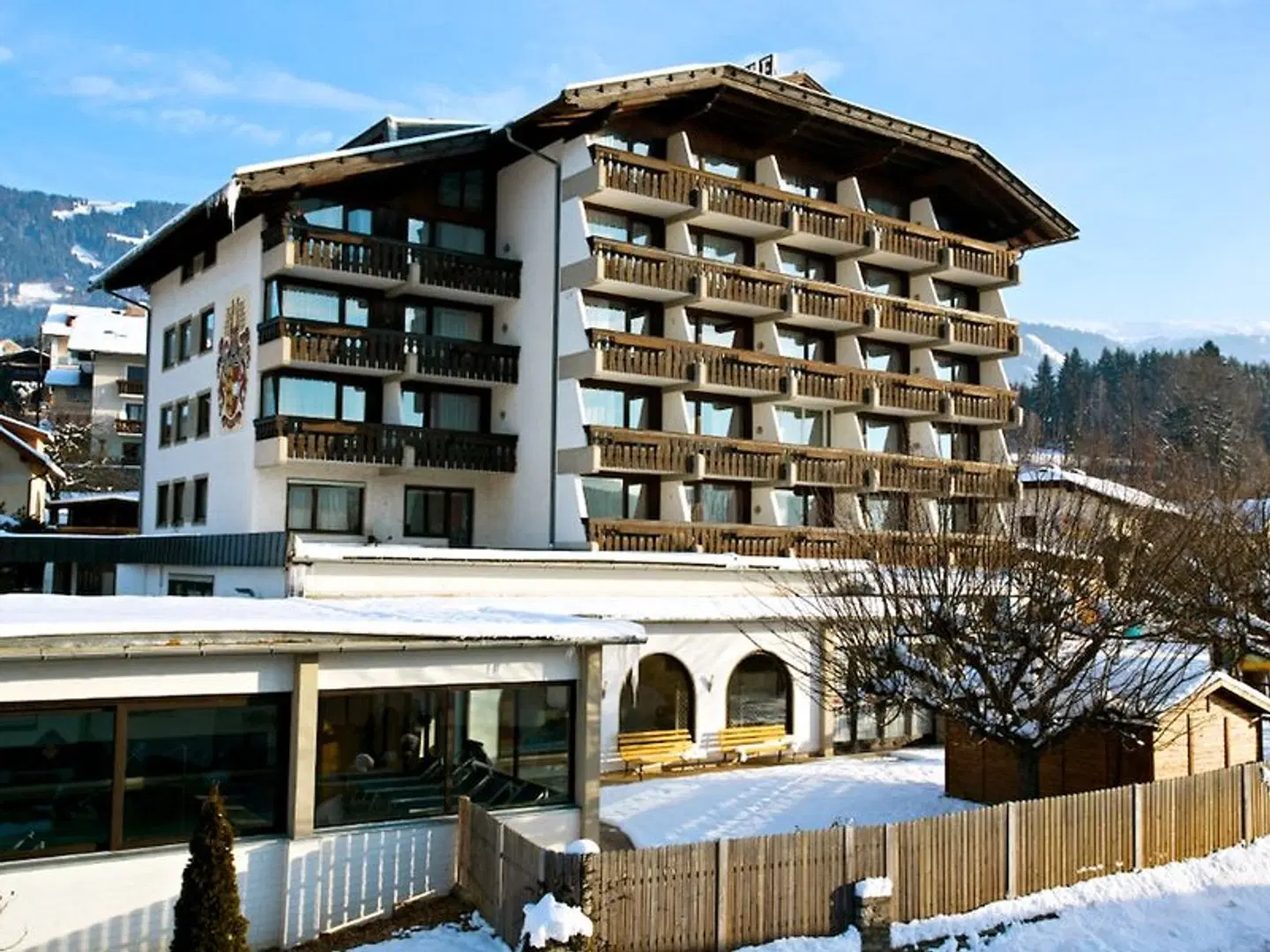 Hotel Bellevue EXTERIOR