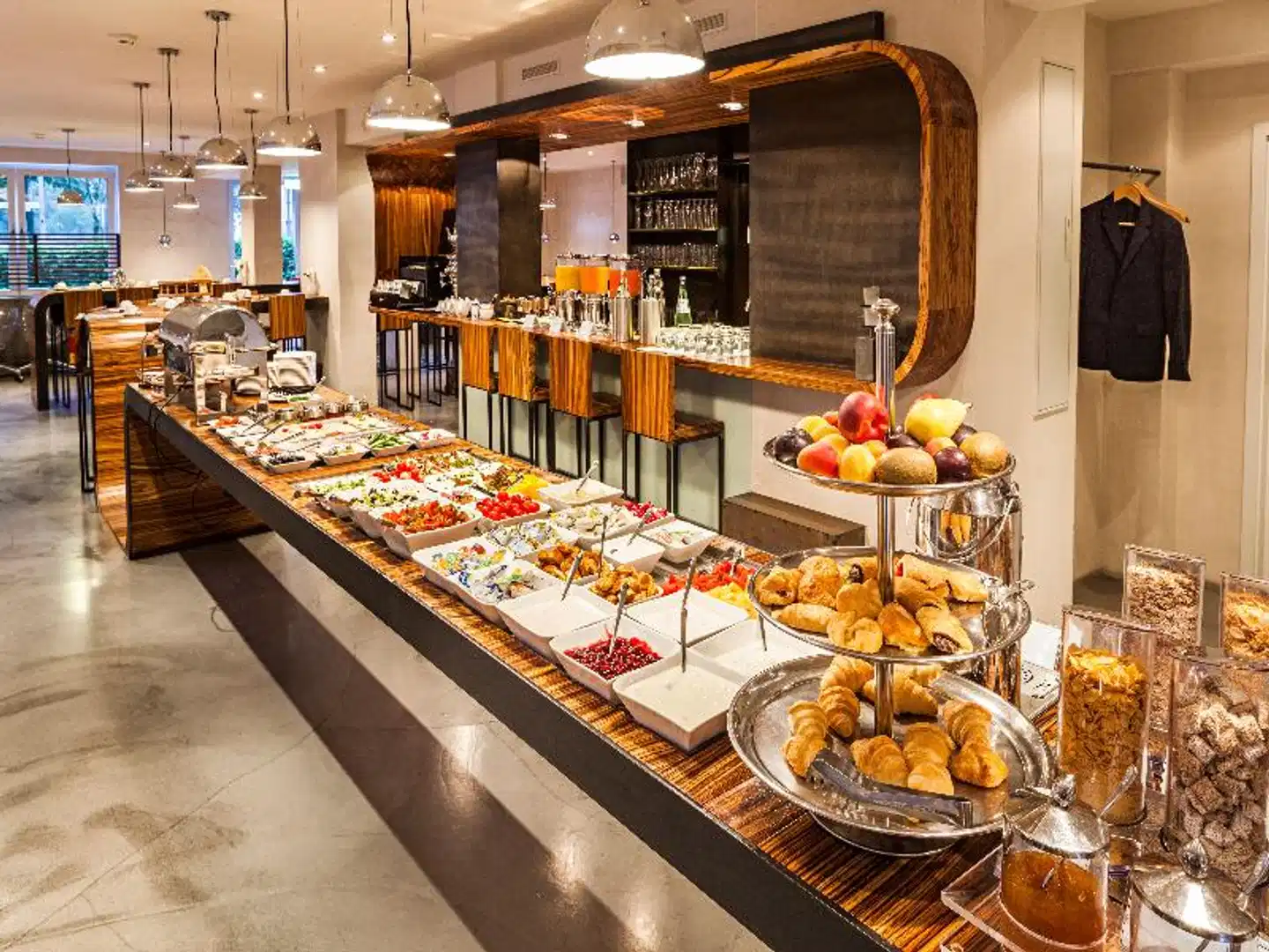 the Deutz, a Tribute Portfolio Hotel Restaurant