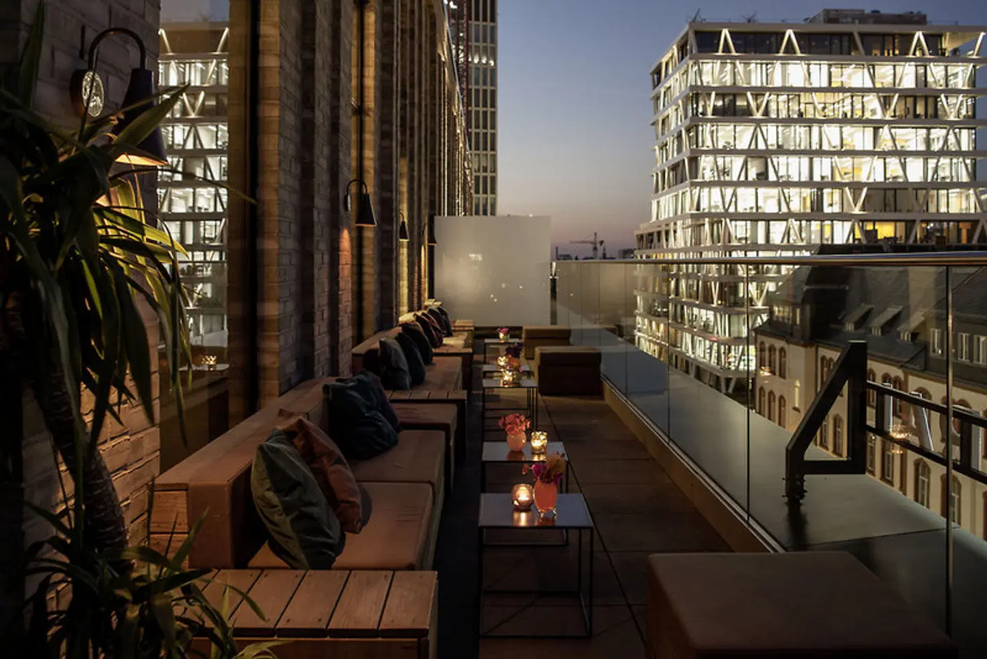 Hotel AMANO Grand Central Terrasse