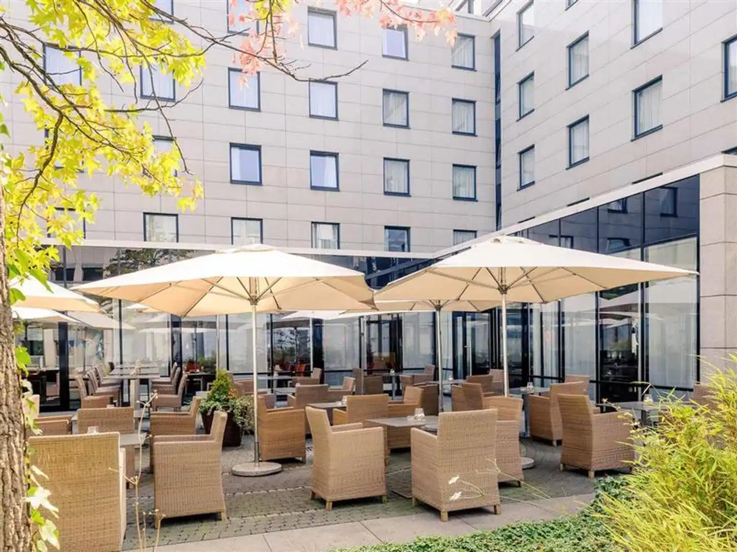 Mercure Duesseldorf City Nord Terrasse
