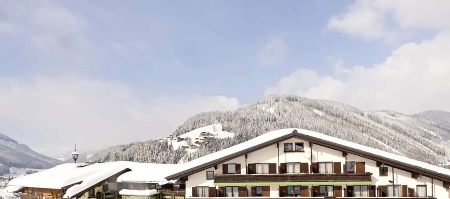 Hotel Alpenkrone EXTERIOR