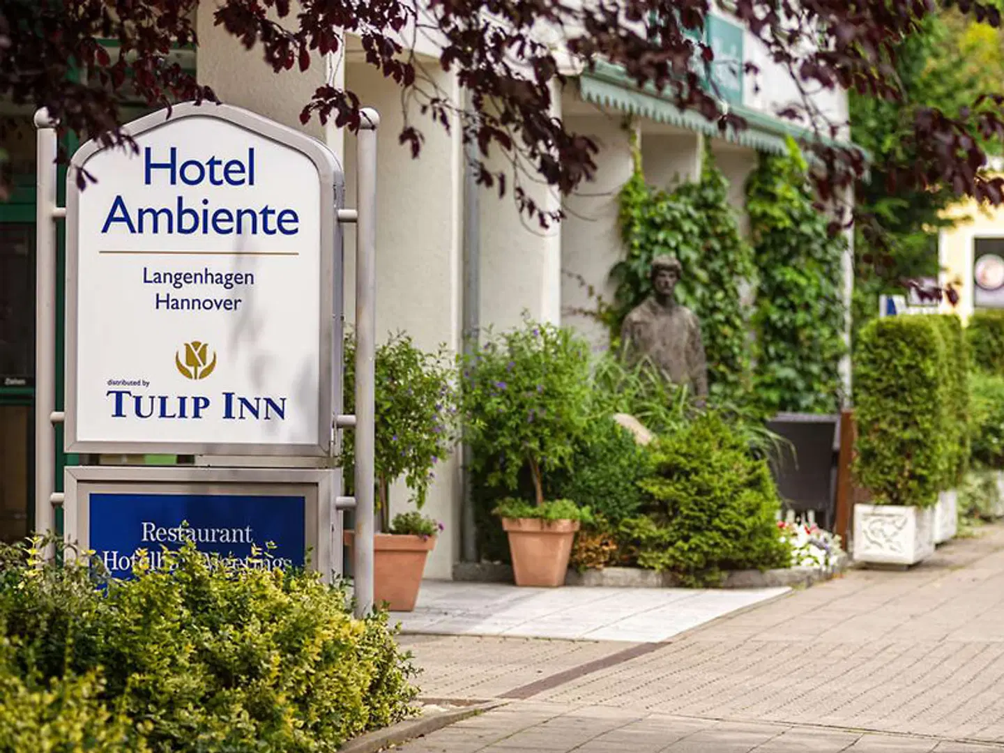 Hotel Ambiente Langenhagen Hannover by Tulip Inn EXTERIOR
