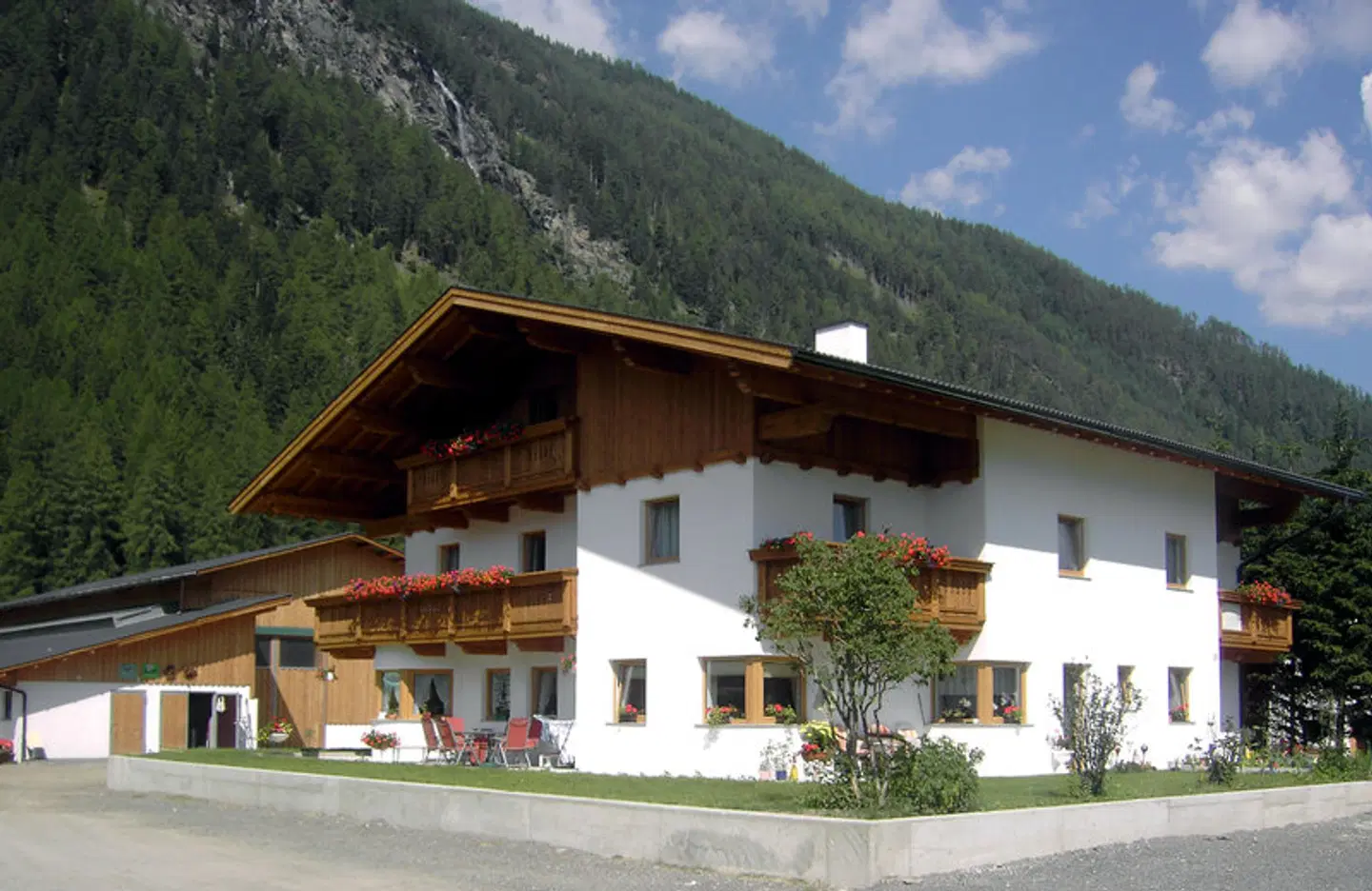 Appartementhaus Honznhof EXTERIOR