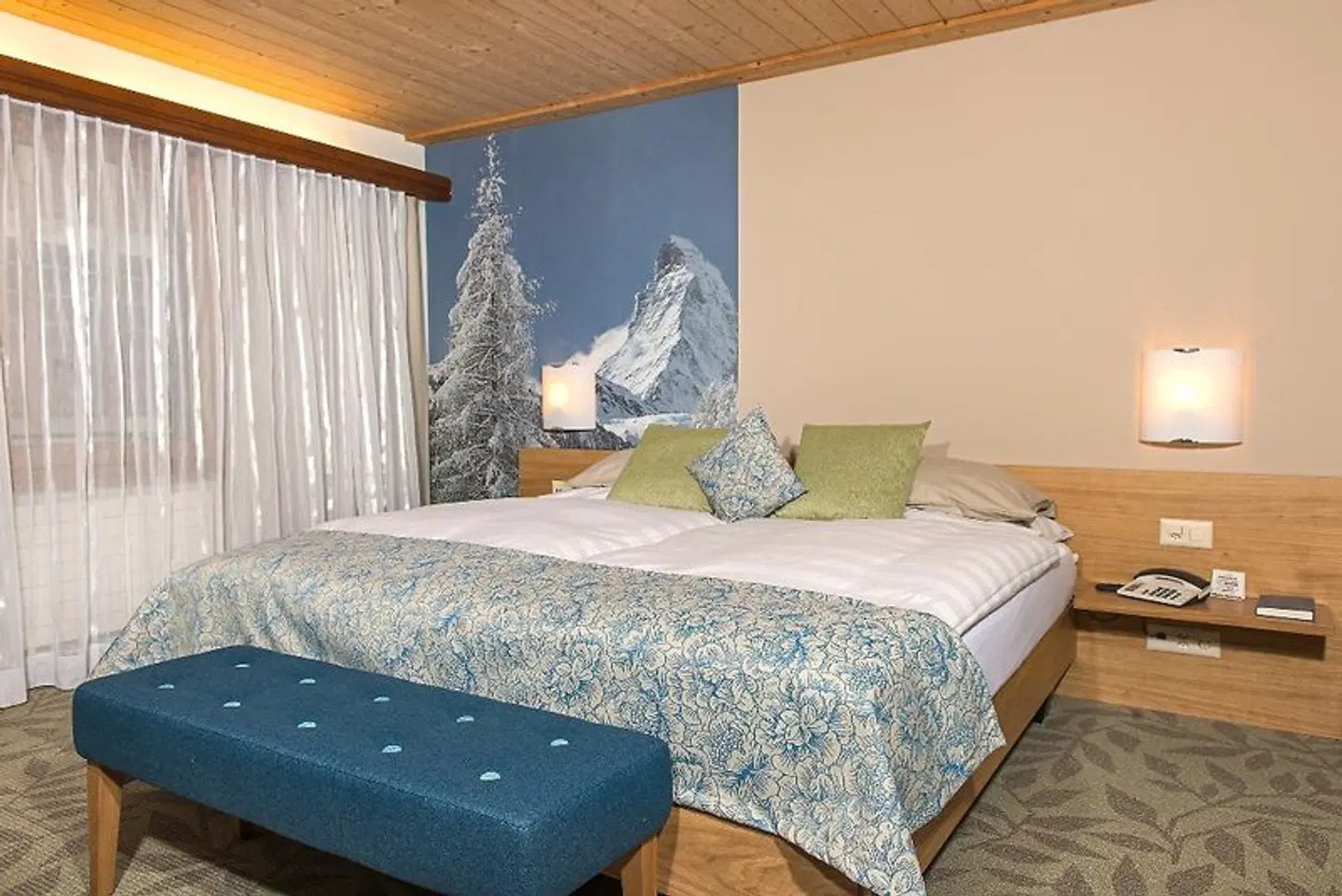 Simi ROOM_EXAMPLE