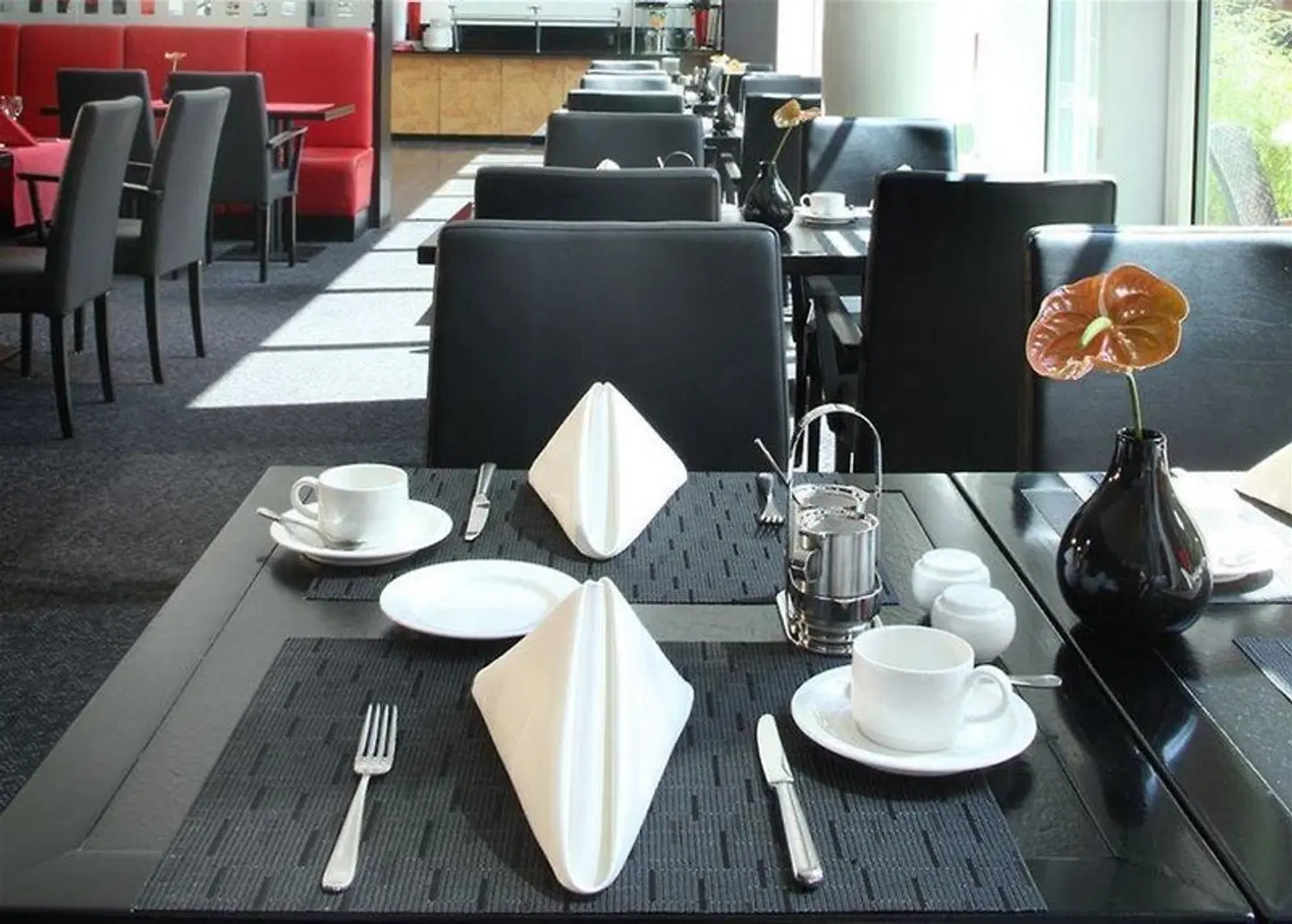 LINDNER HOTEL DOM RESIDENCE Restaurant