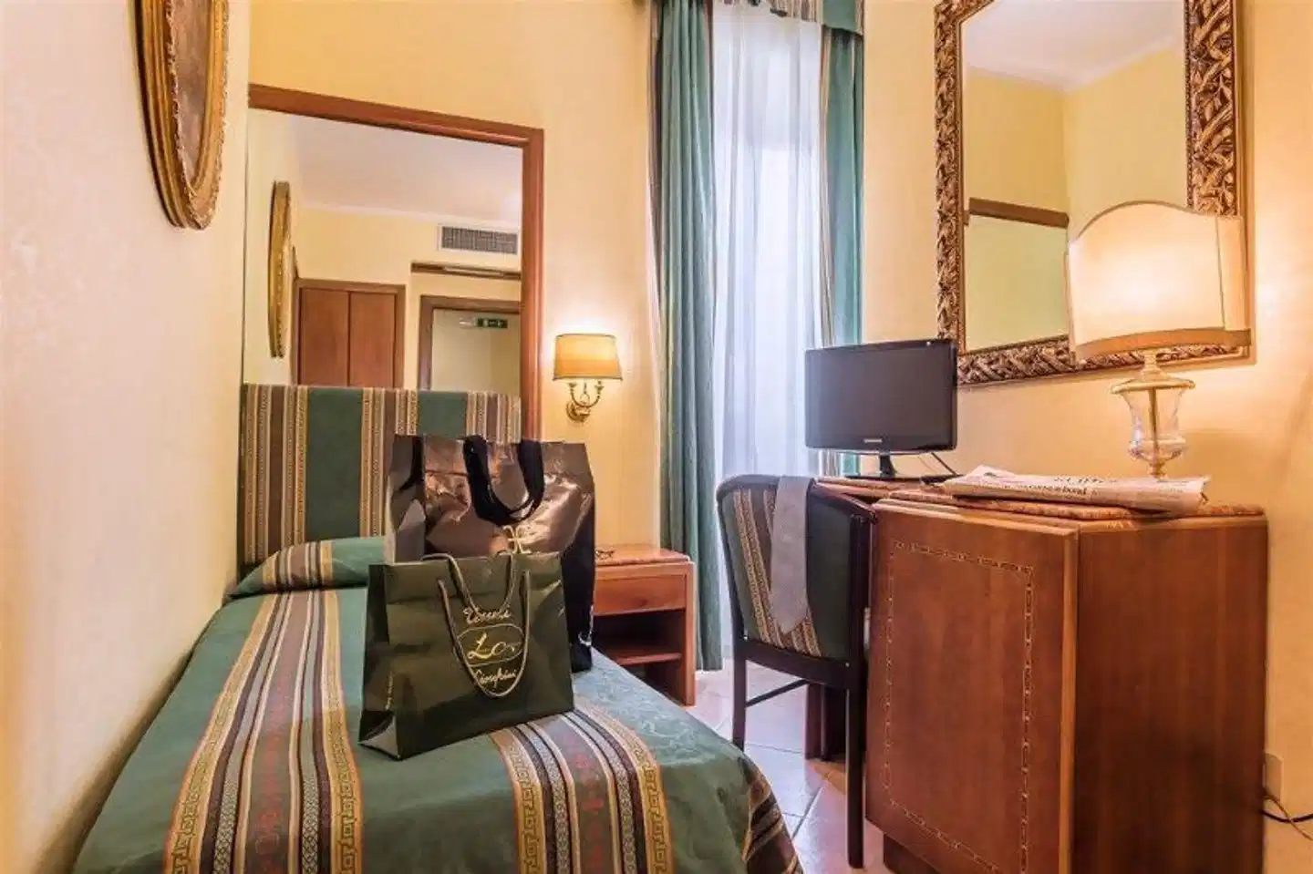 Raeli Hotel Regio Wohnbeispiel