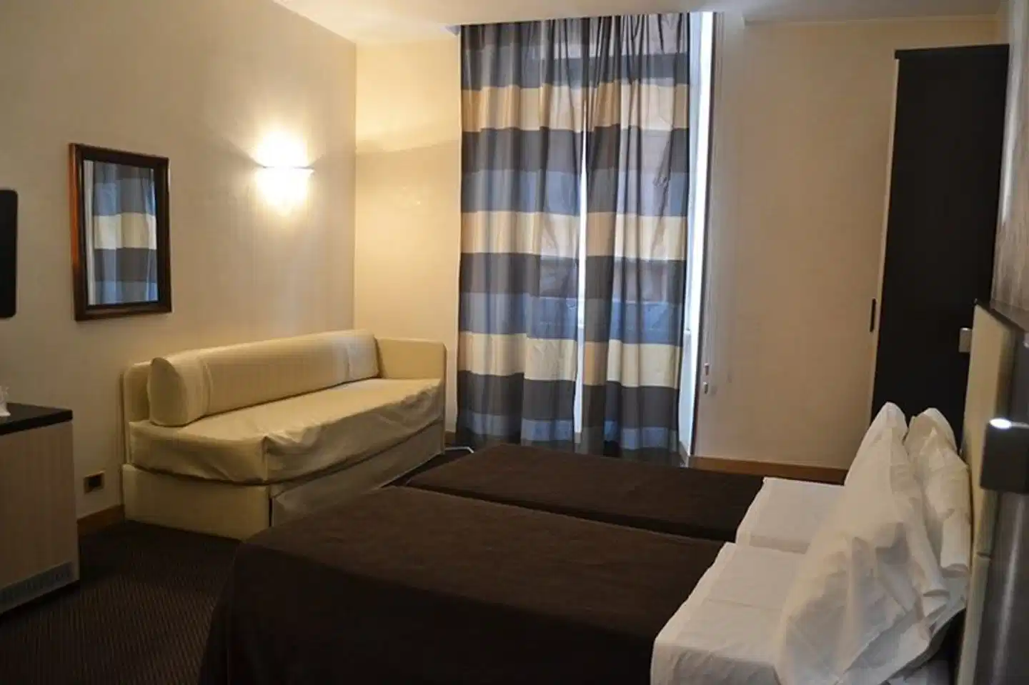 Tritone Rome Wohnbeispiel