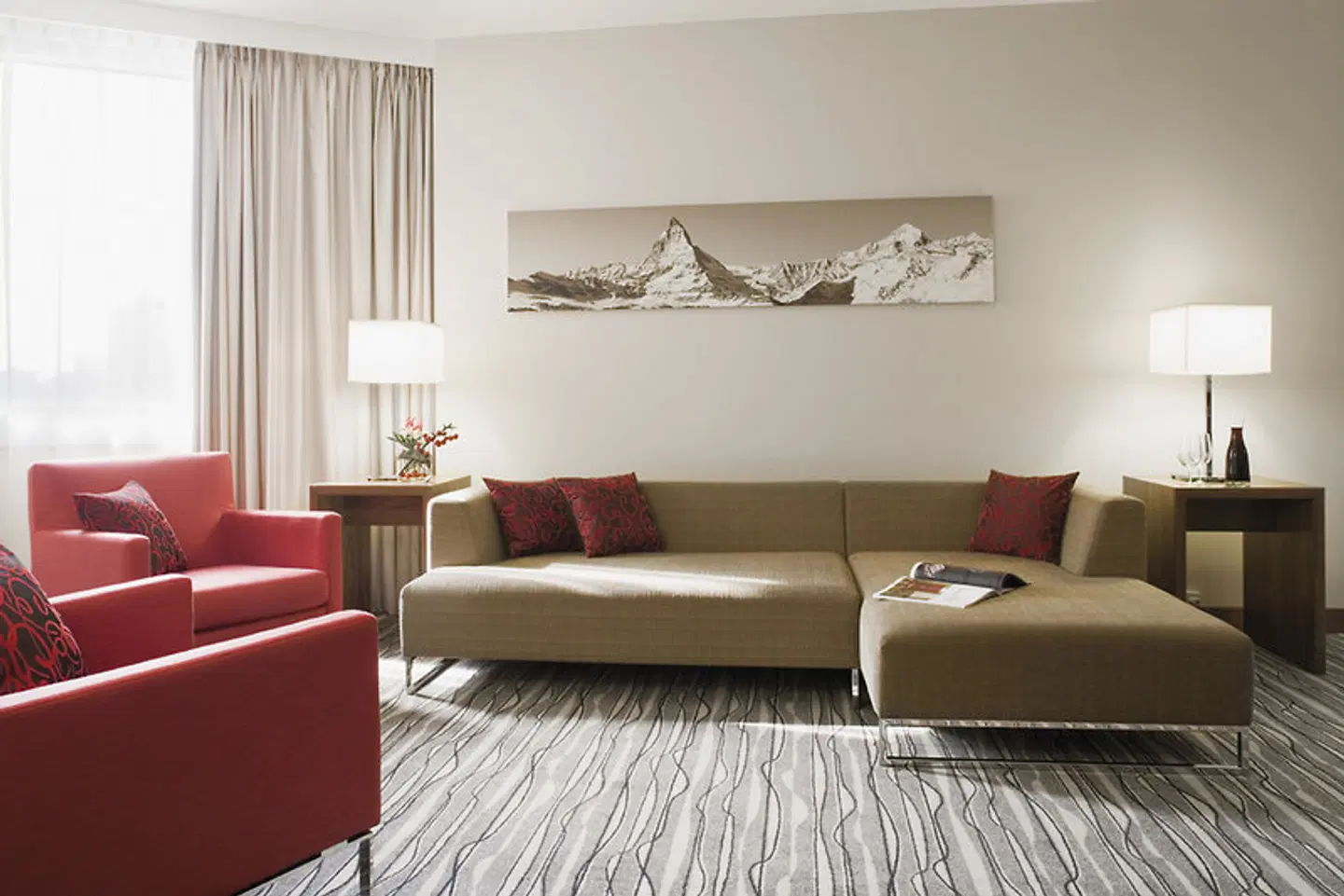 Mövenpick Hotel & Casino Geneva ROOM_EXAMPLE