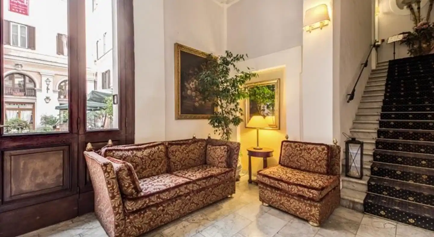 Antico Palazzo Rospigliosi Lobby