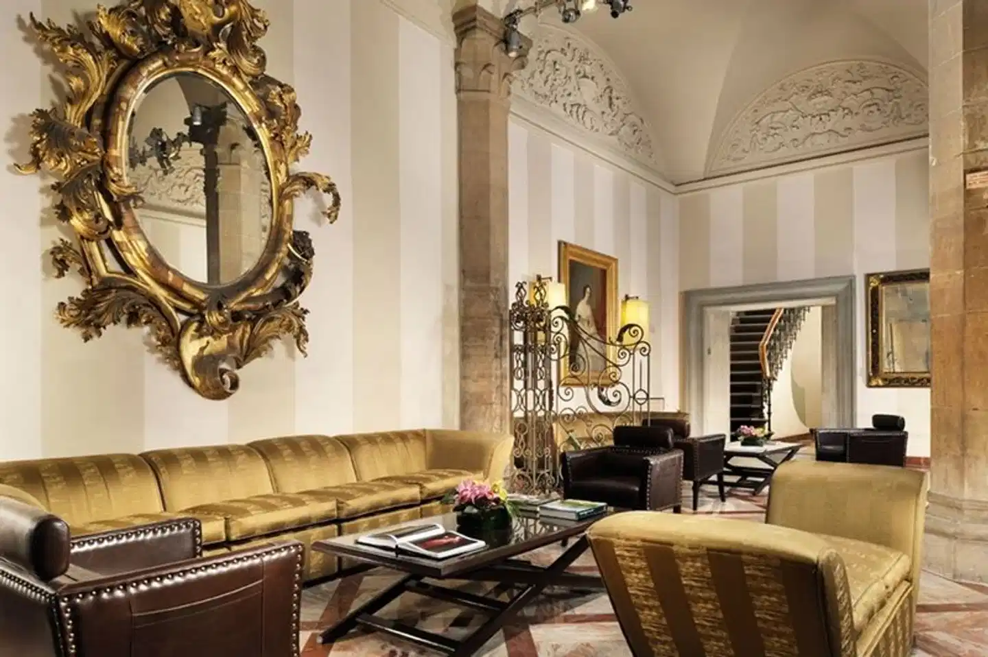 Grand Hotel Cavour Lobby