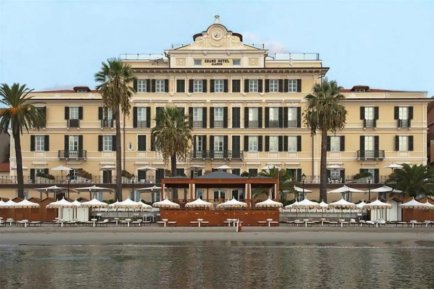 Grand Hotel Alassio Aussenansicht