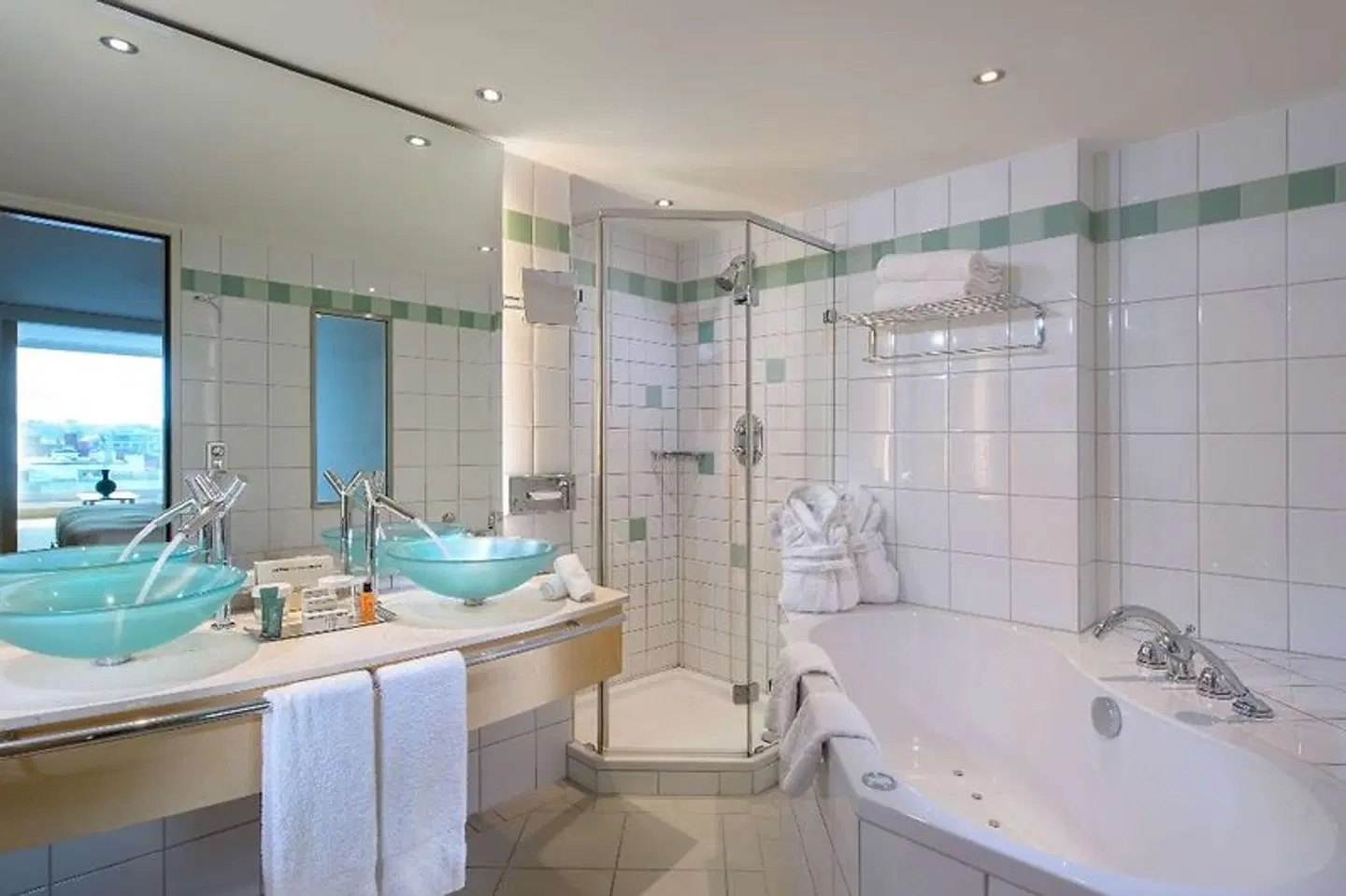 Hilton Zurich Airport Badezimmer