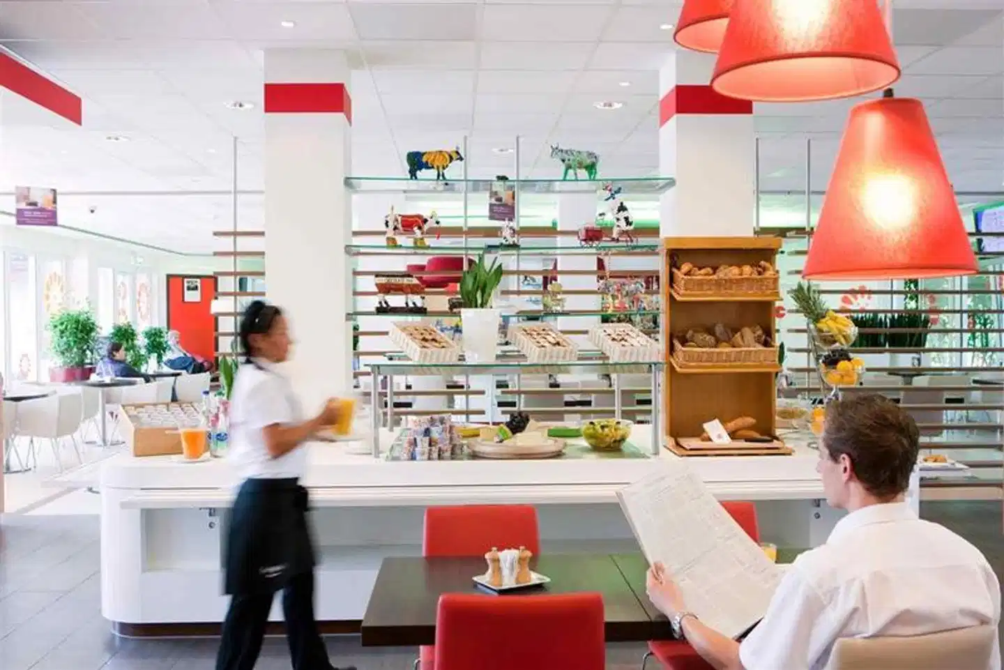 ibis Zurich Messe Airport Restaurant