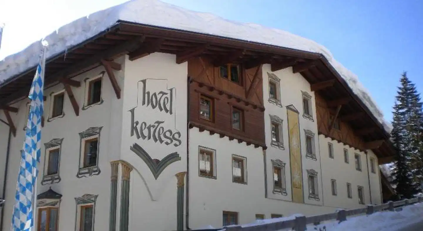 Kertess Aussenansicht