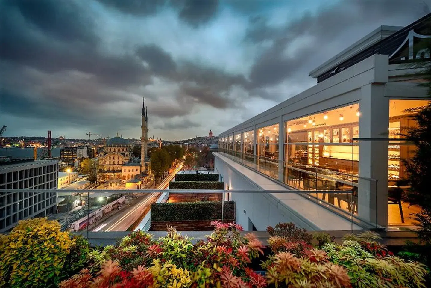 Port Bosphorus Hotel EXTERIOR