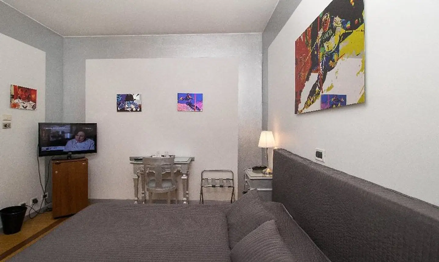 Admiral ROOM_EXAMPLE