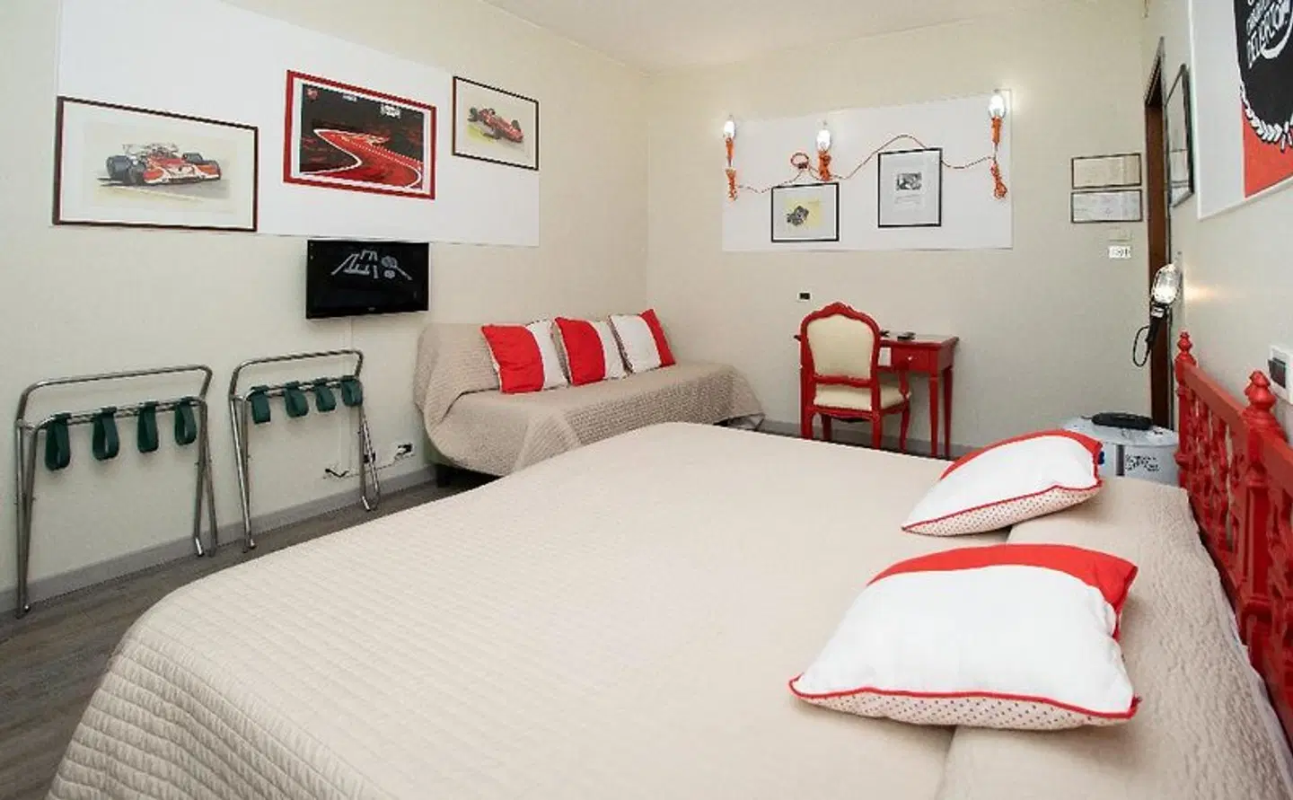 Admiral ROOM_EXAMPLE