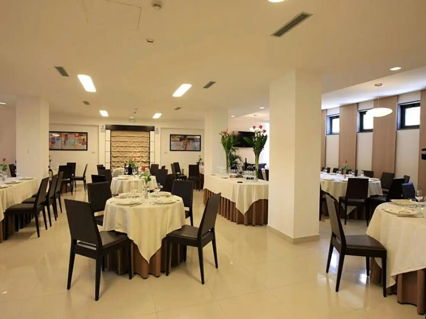 La Costiera Hotel Restaurant