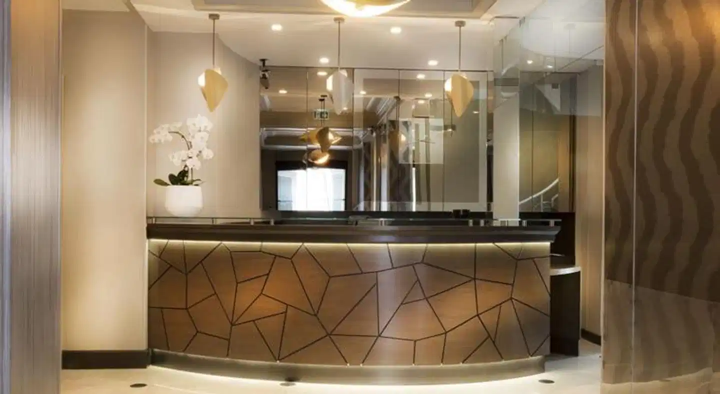 Elysées Union Lobby