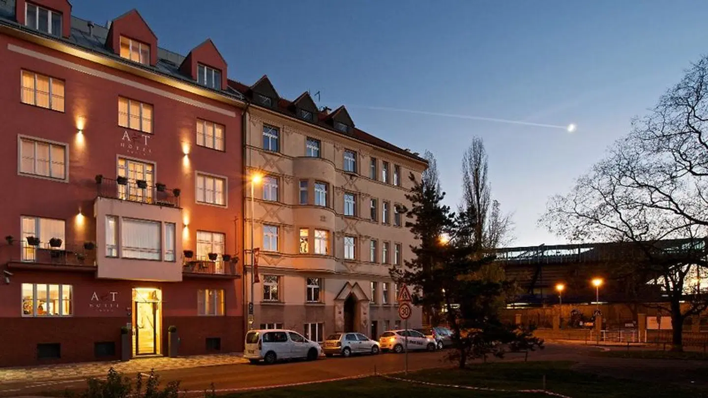 Art Hotel Prague EXTERIOR