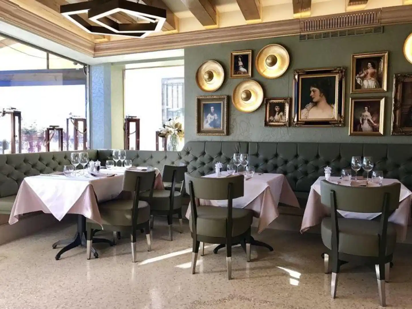 Savoia & Jolanda Restaurant