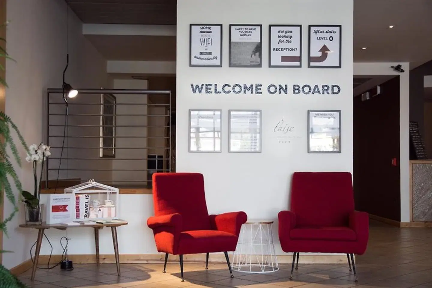 Luise LOUNGE_LOBBY