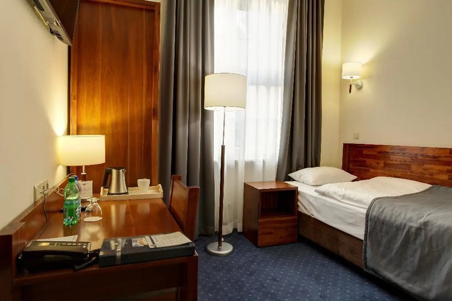 Piast ROOM_EXAMPLE