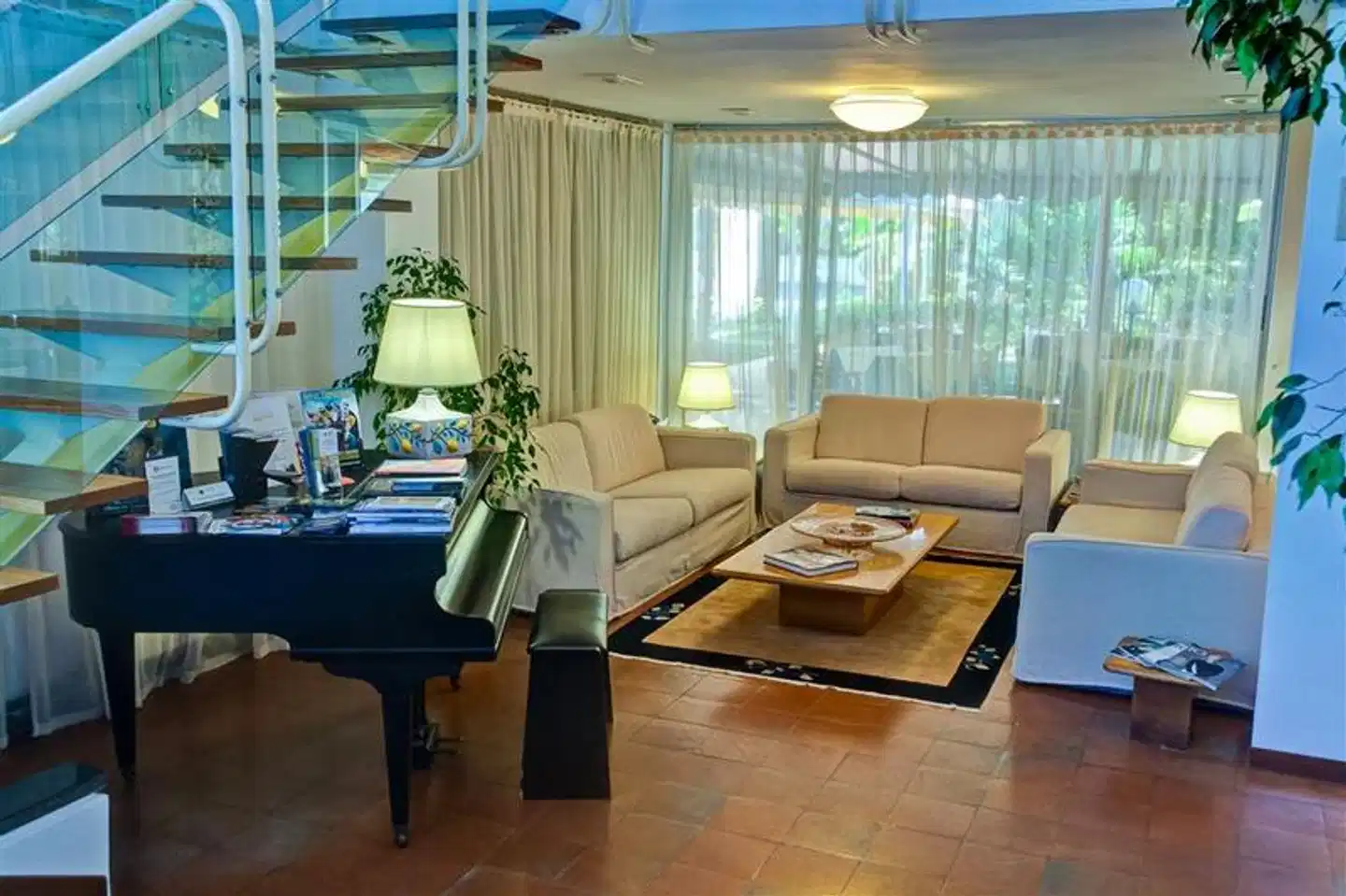 Raffaelli Park Hotel Lobby