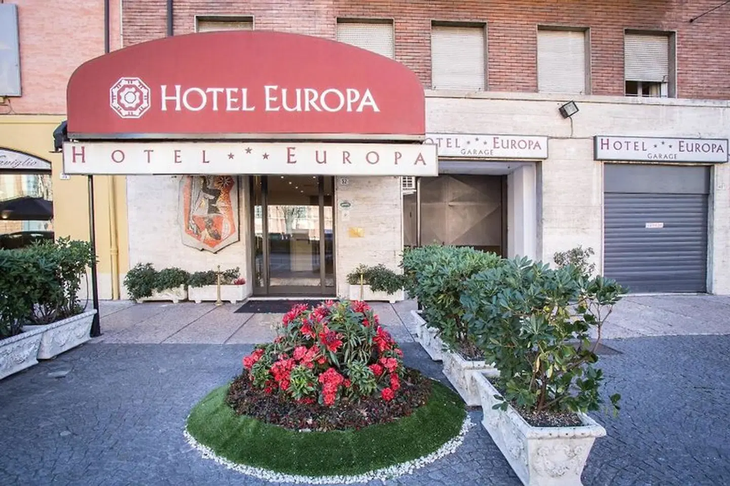 Europa EXTERIOR