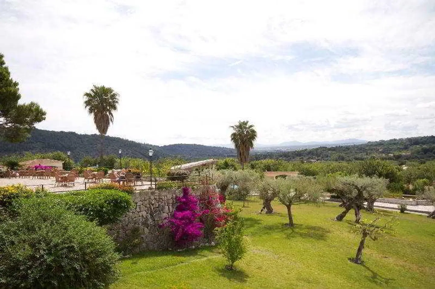 Rural Monnaber Nou & Spa Garten