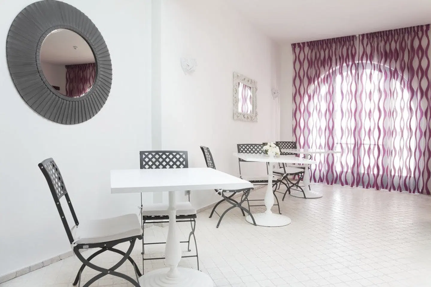 Cutimare ROOM_EXAMPLE