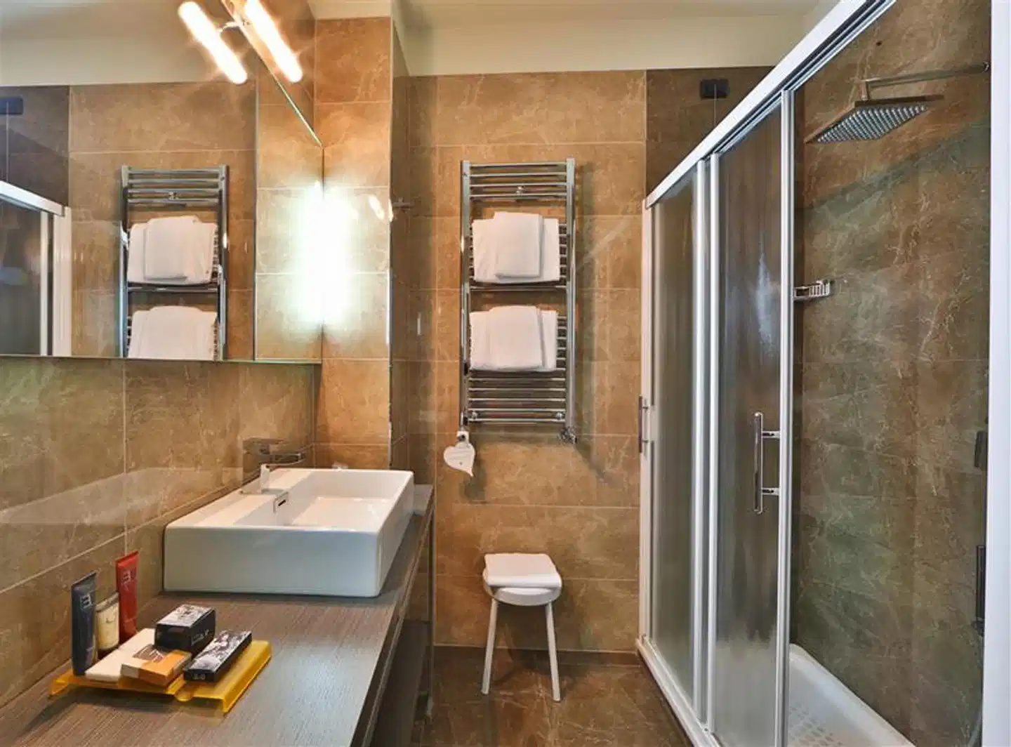 Hotel Mozart Badezimmer