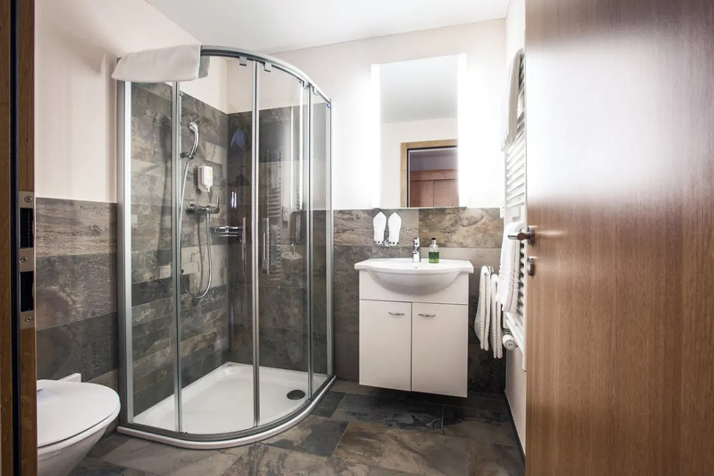 Berghotel Trübsee Badezimmer