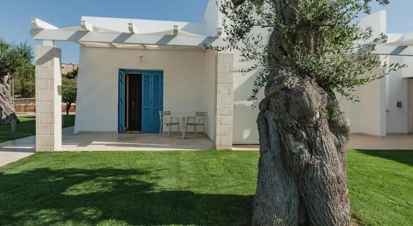 Cala Ponte Hotel Aussenansicht