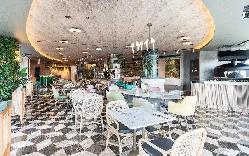 Opera Hotel-Special Category – Hotelfoto