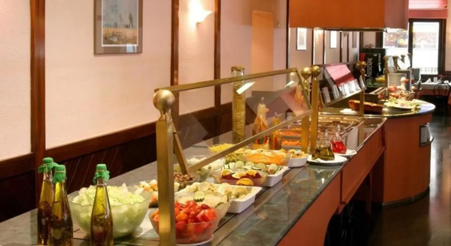 Guitart Rosa Restaurant