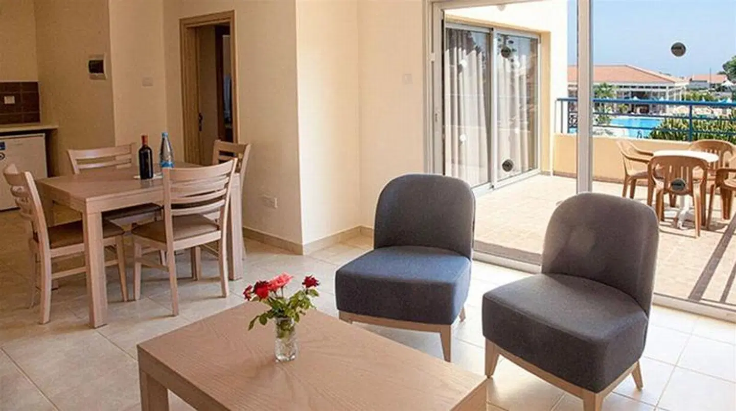 Makronisos Village Club ROOM_EXAMPLE