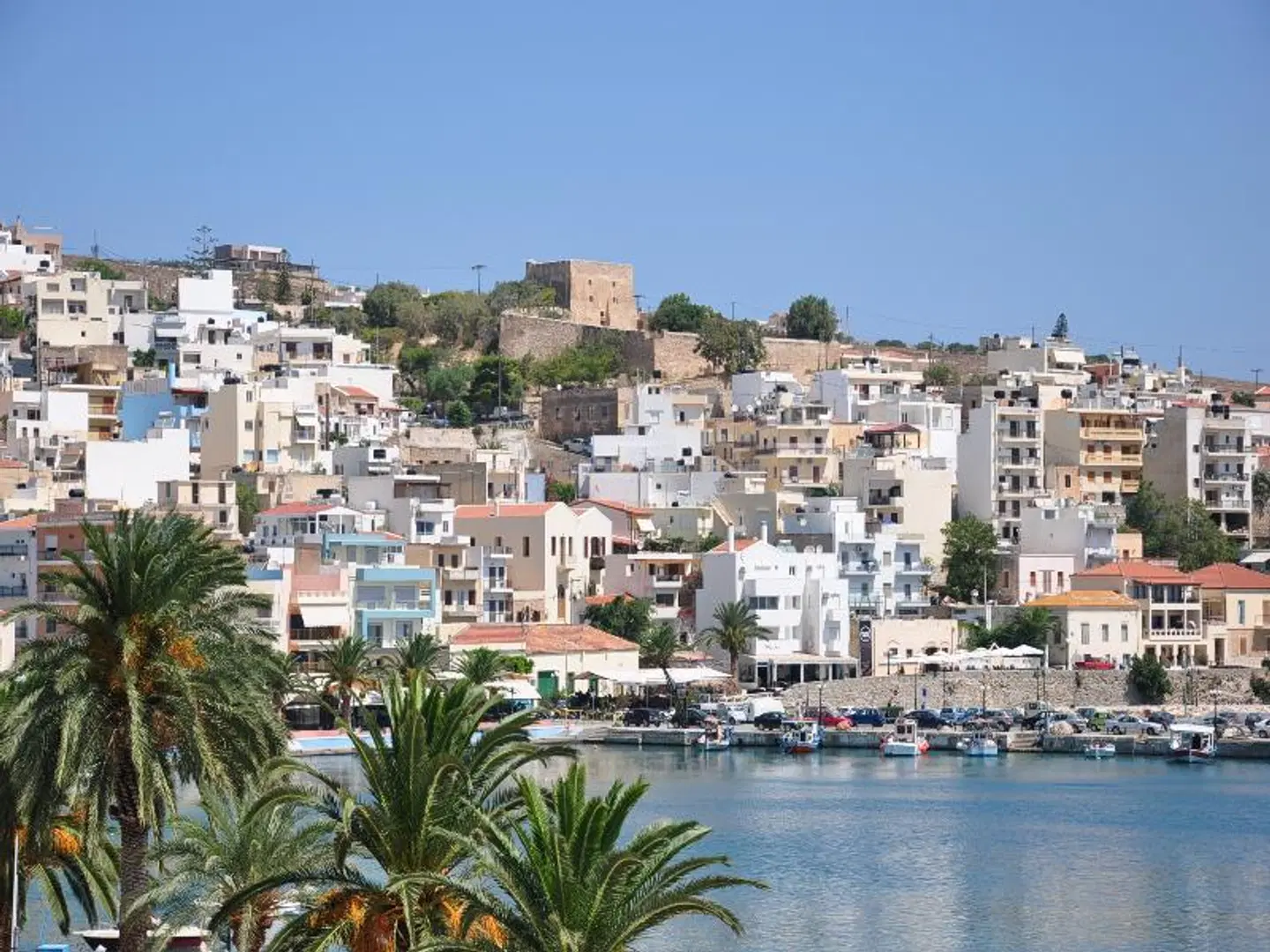 Flisvos Hotel EXTERIOR