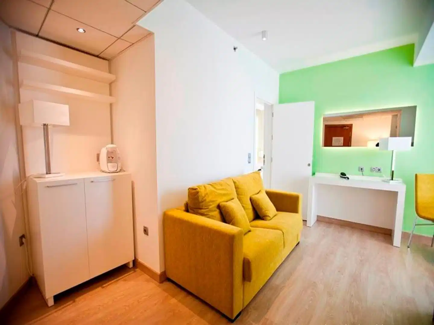 Riviera Beachotel - Adults Only Wohnbeispiel