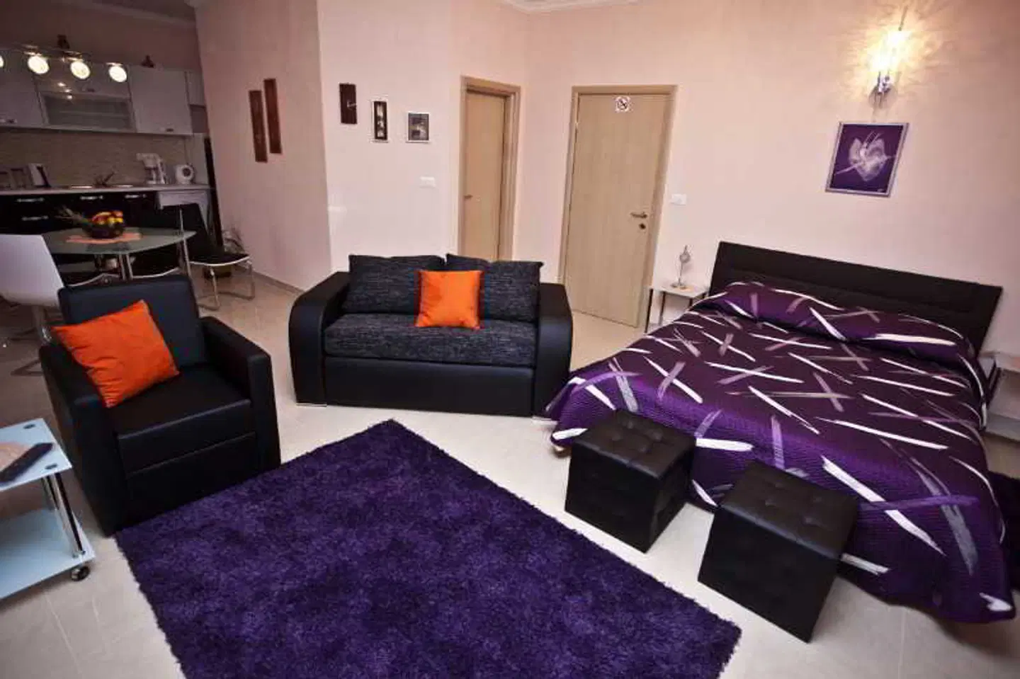 Split Apartments ROOM_EXAMPLE