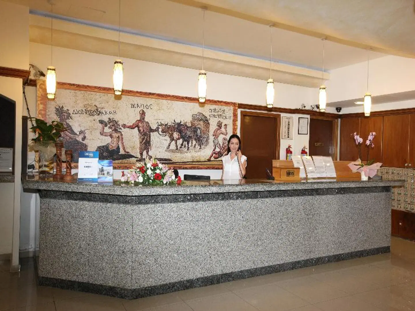 Veronica Hotel LOUNGE_LOBBY