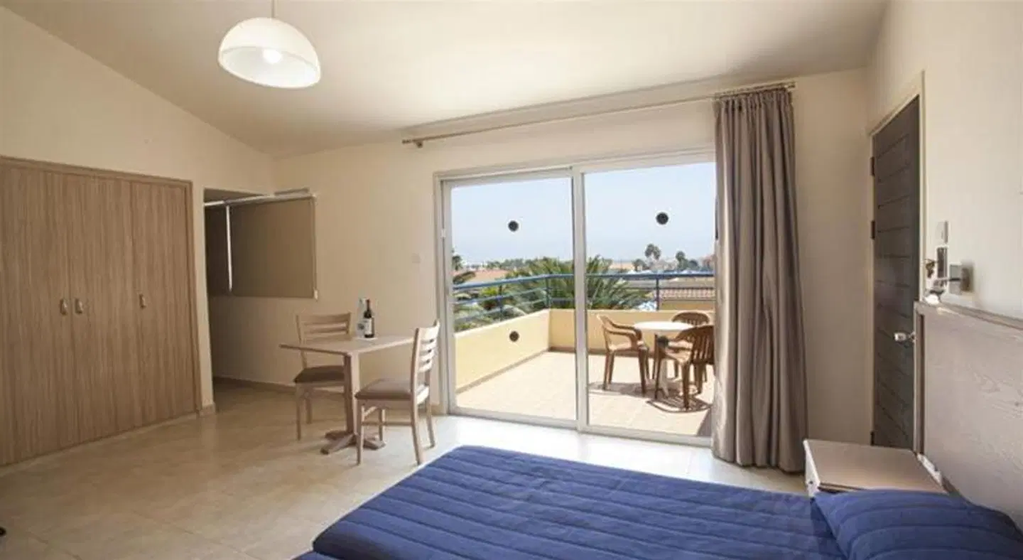 Makronisos Village Club ROOM_EXAMPLE