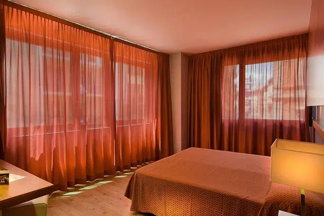 Leonardo da Vinci ROOM_EXAMPLE