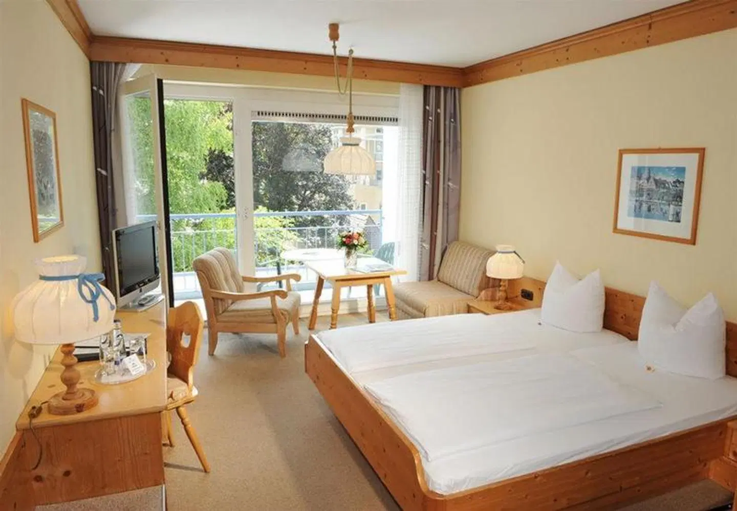 Avalon ROOM_EXAMPLE