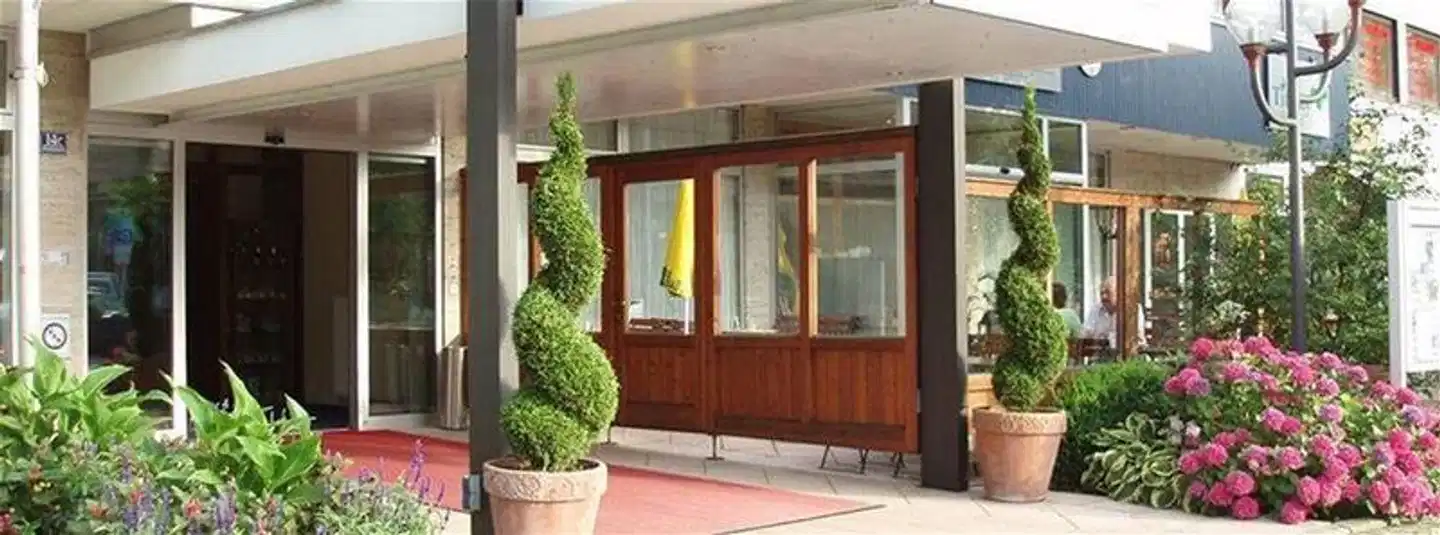 Avalon Lobby